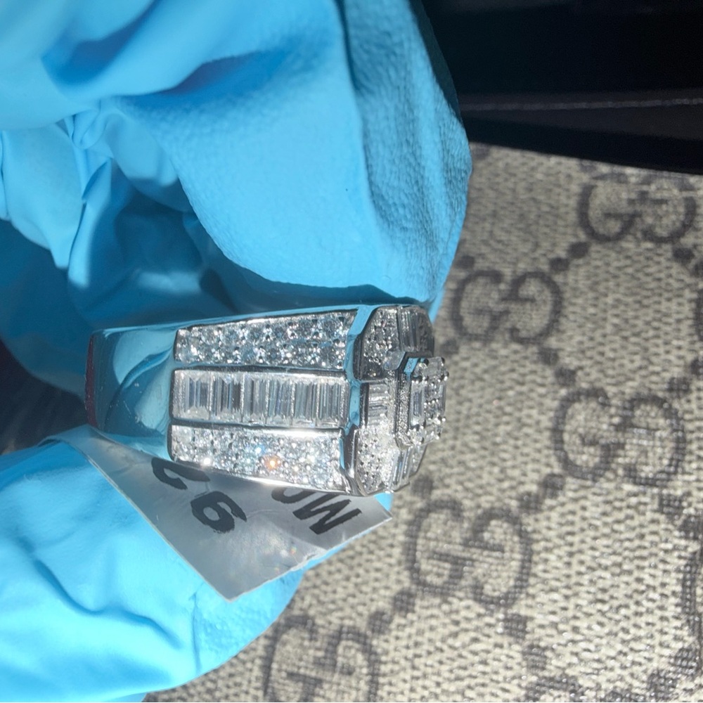 MOISSANITE
solid 925 SILVER 5.00CTW
$ 1300.00 size 12 - Picture 7 of 12